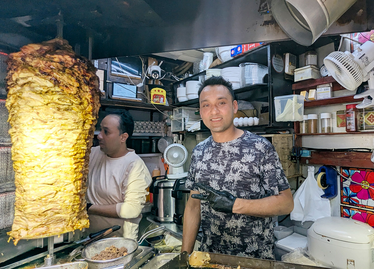 トルコ人のご兄弟で営んでいるお店