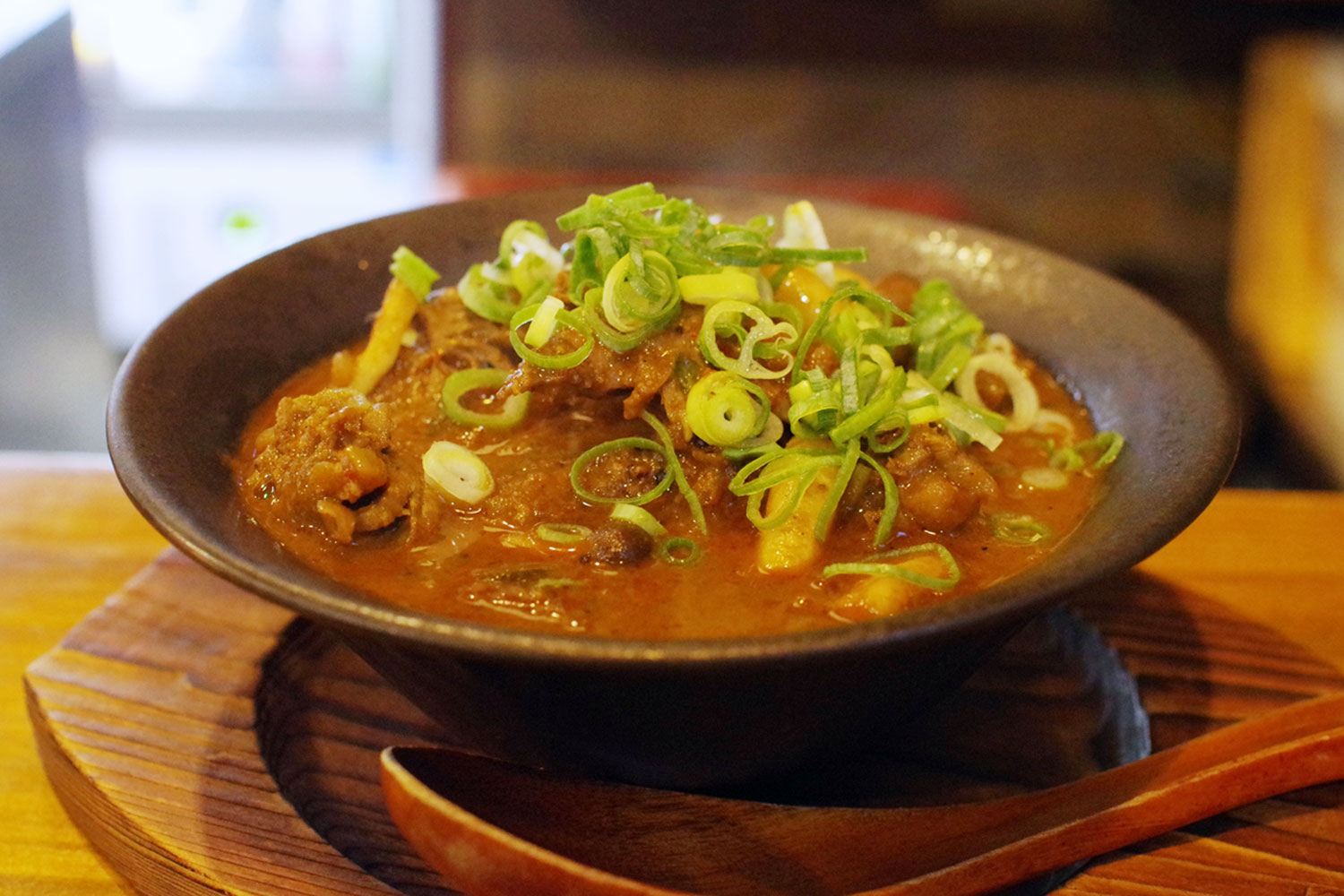 砂肝のスパイス煮込み