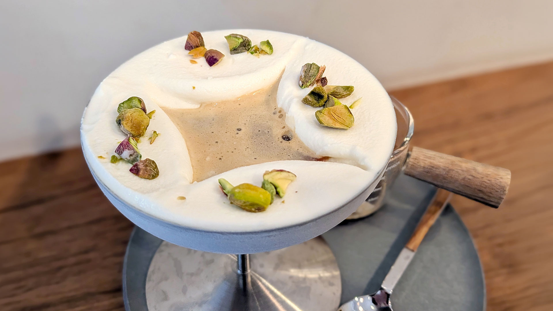 ヨーグルト使いの妙に悶絶！目白「Gelato MinNa（ジェラートミンナ）」で体験するジェラートの世界