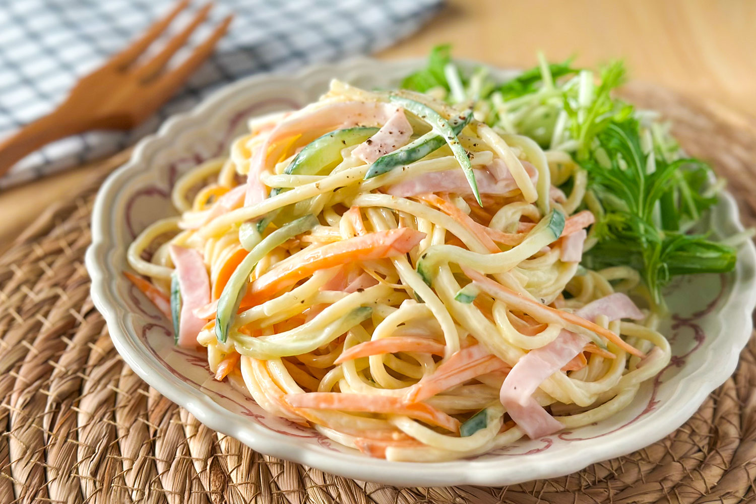無限パスタサラダ
