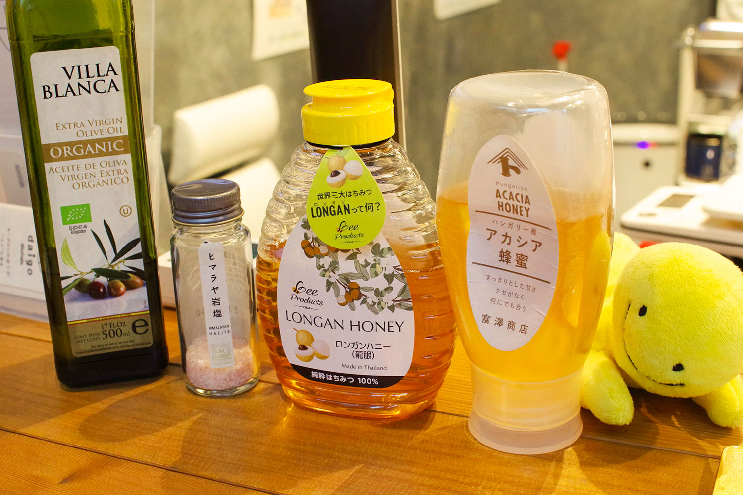 各種味変調味料も充実している
